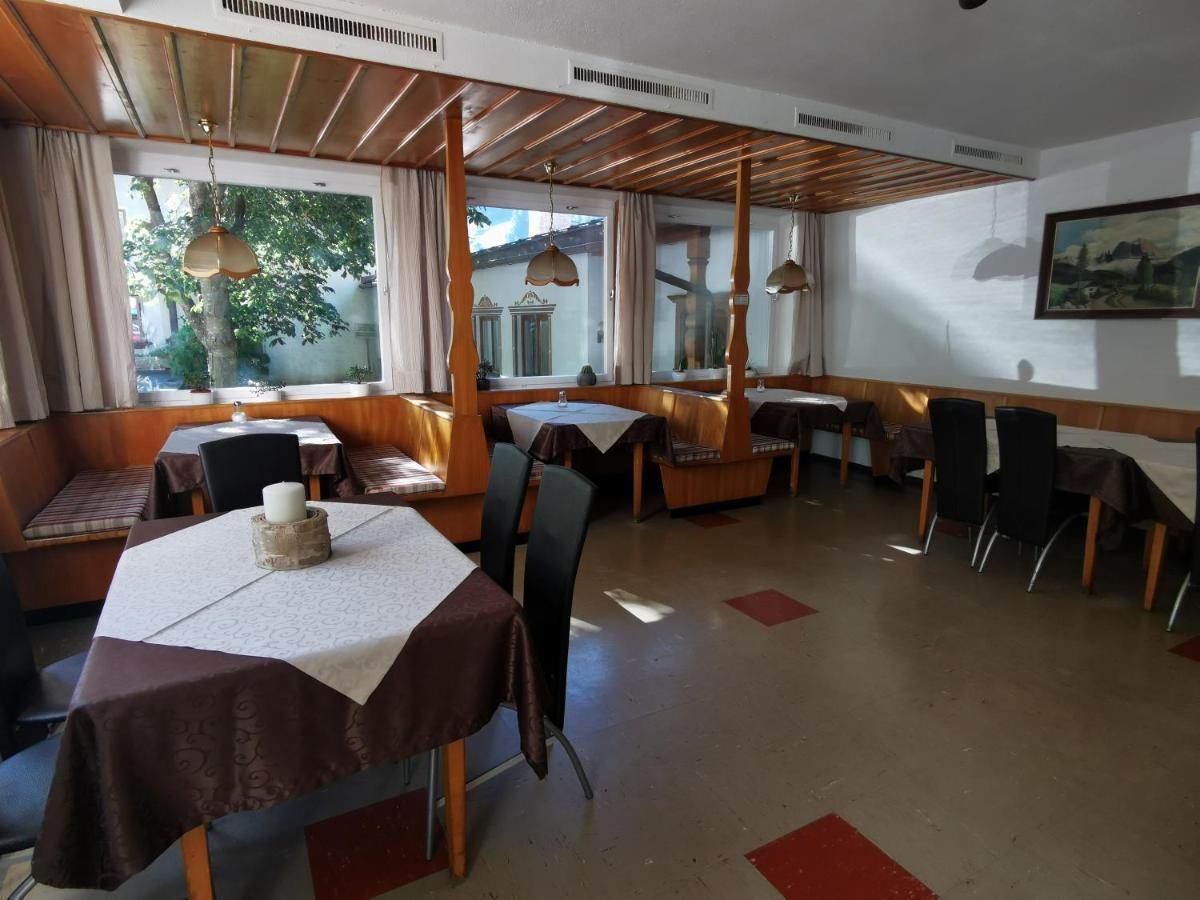 Gasthof Zum Loewen Landeck Esterno foto